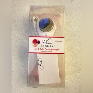 Plum Beauty Hot & Cold Facial Massager - White